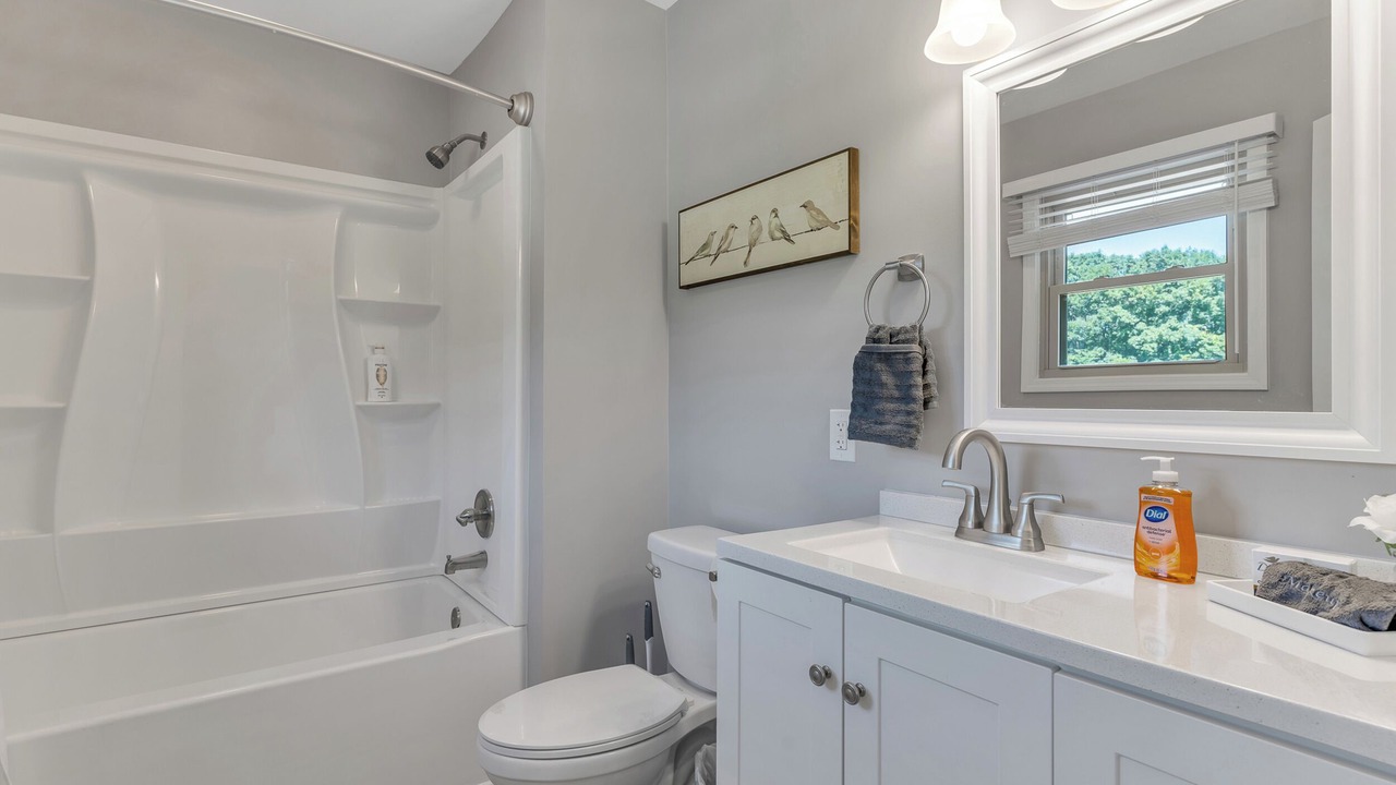 Photo of Bathroom in Holly