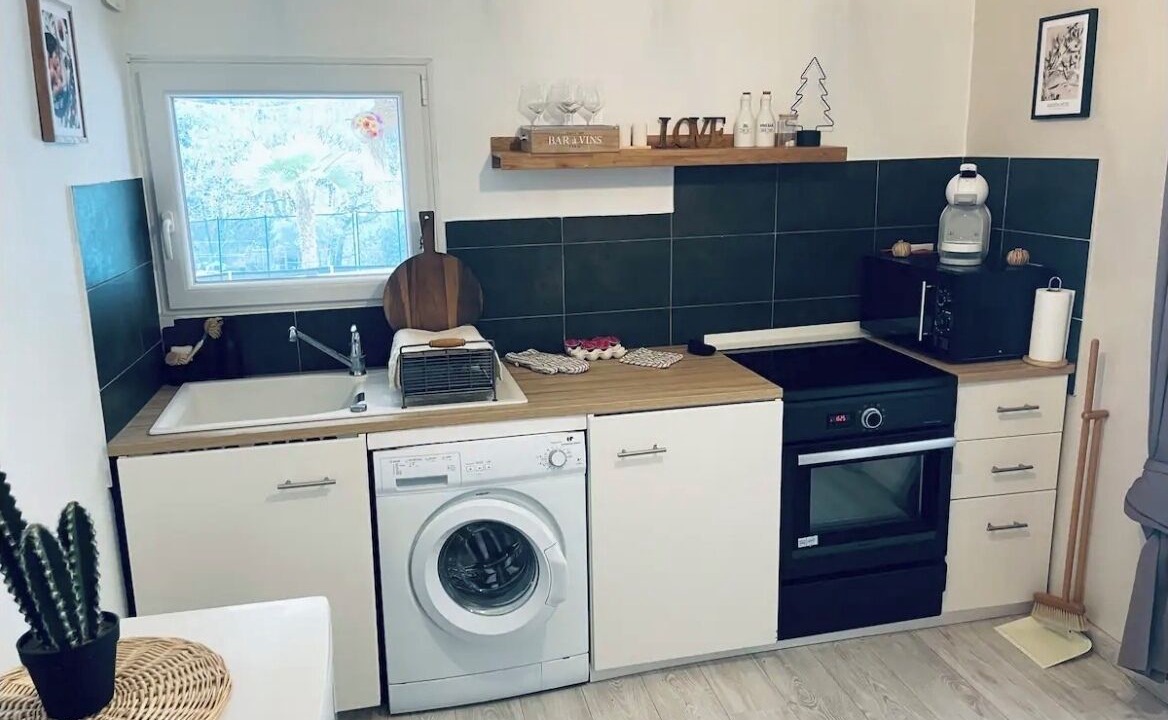 Photo of Kitchen in Puget-Theniers