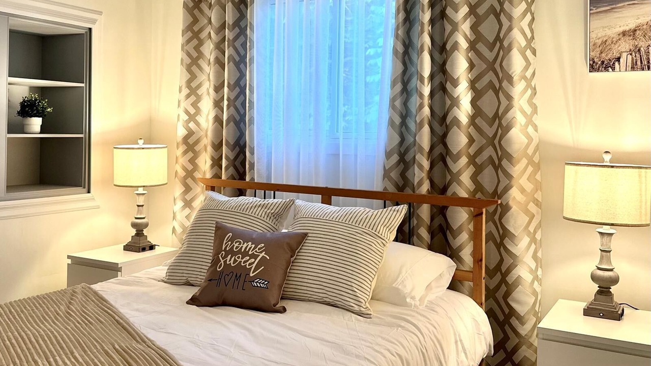 Photo of Bedroom in Port Stanley