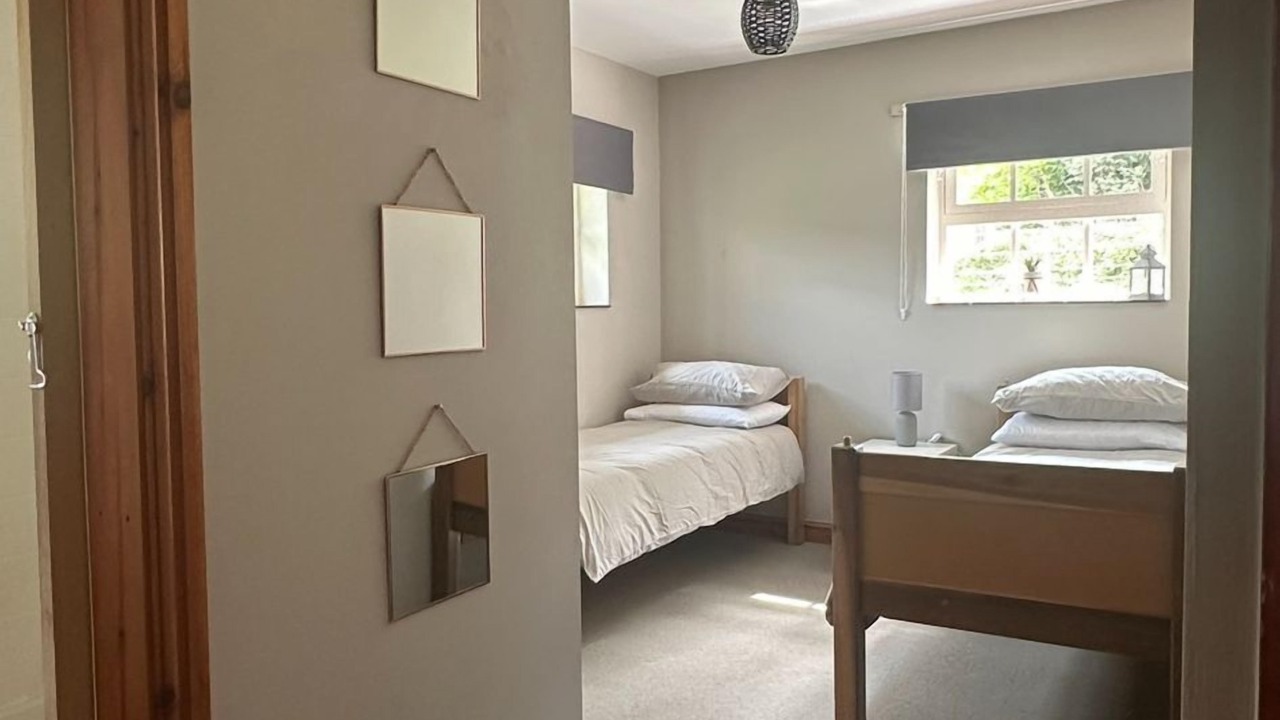 Photo of Bedroom in Alton