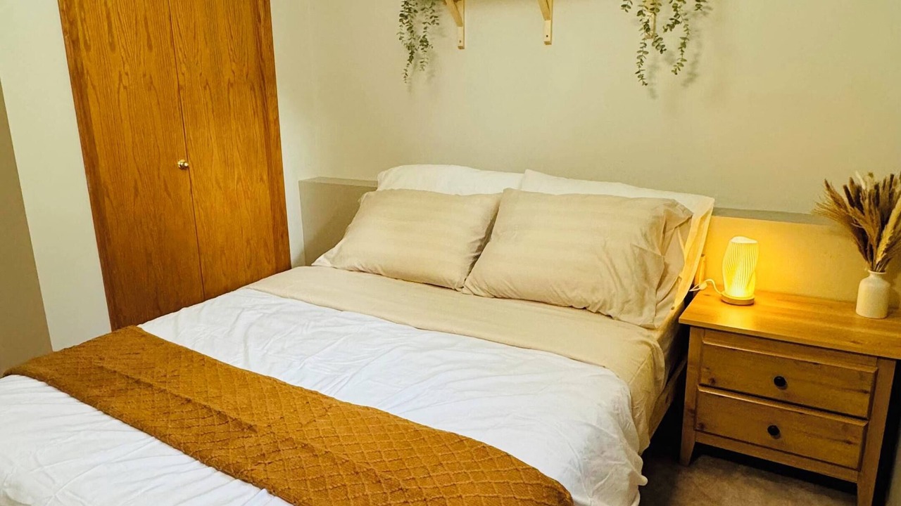 Photo of Bedroom in Northwest Calgary