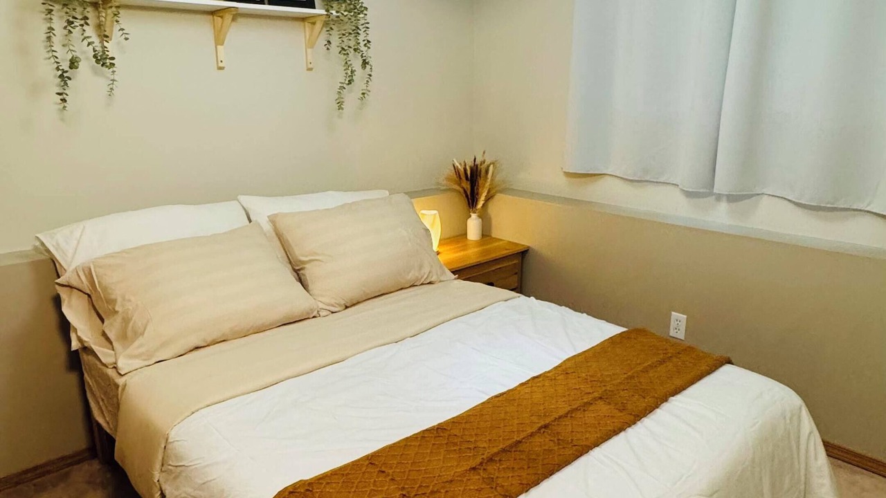 Photo of Bedroom in Northwest Calgary