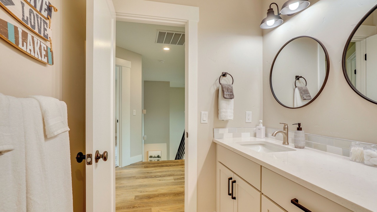 Photo of Bathroom in Tamarack Resort