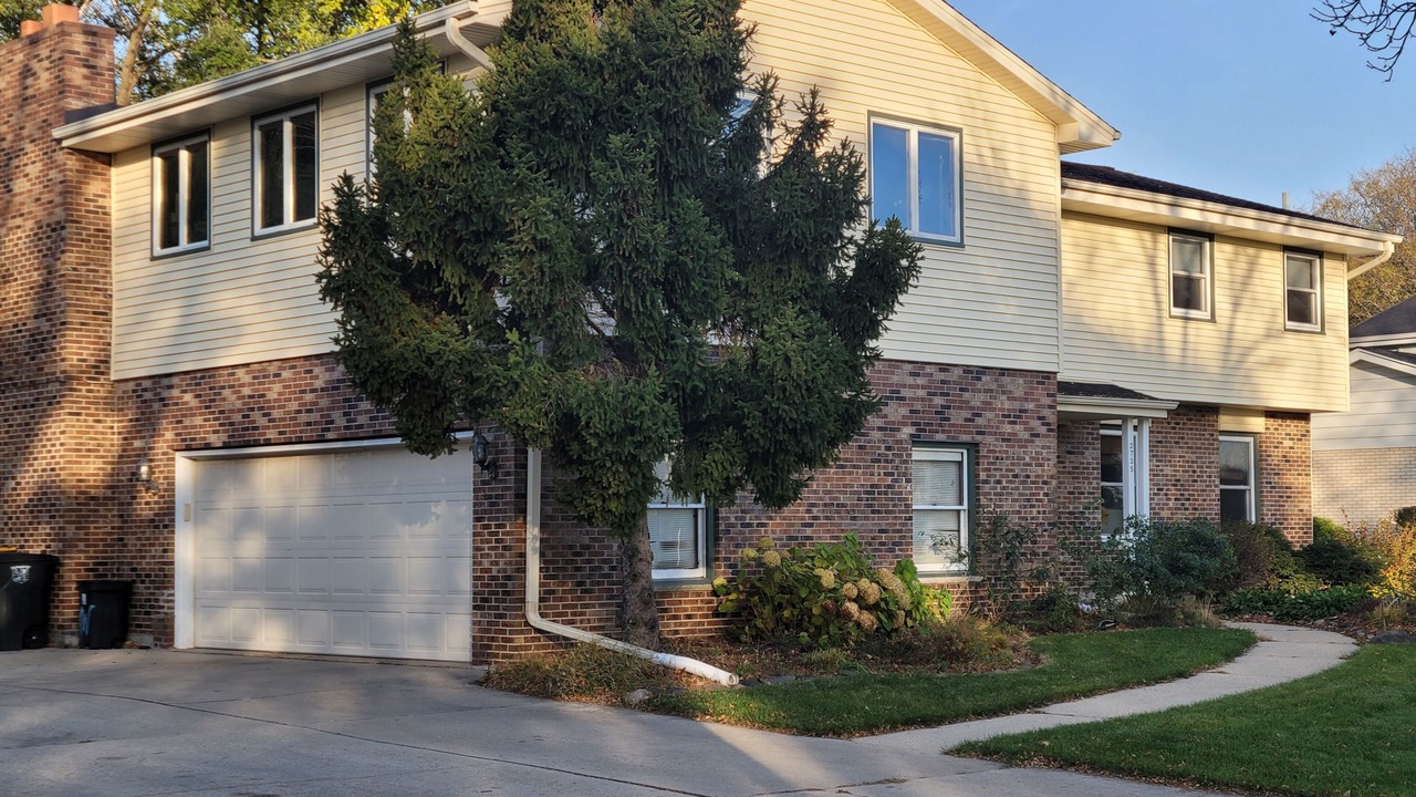 Photo of Outdoor in Brookfield