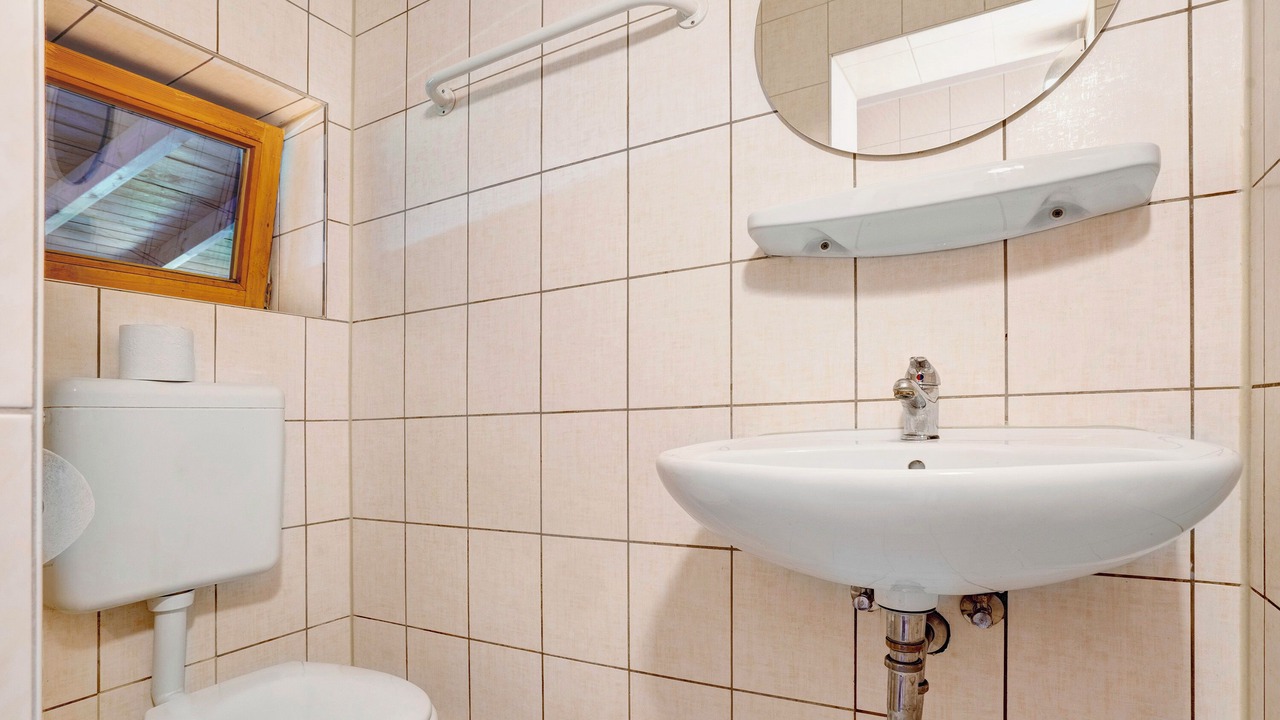 Photo of Bathroom in Munchen District
