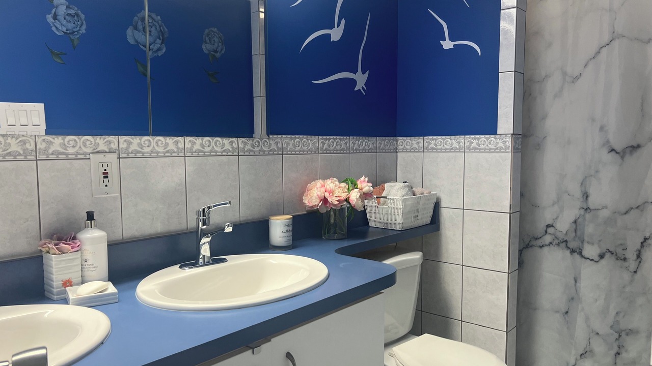 Photo of Bathroom in Etobicoke