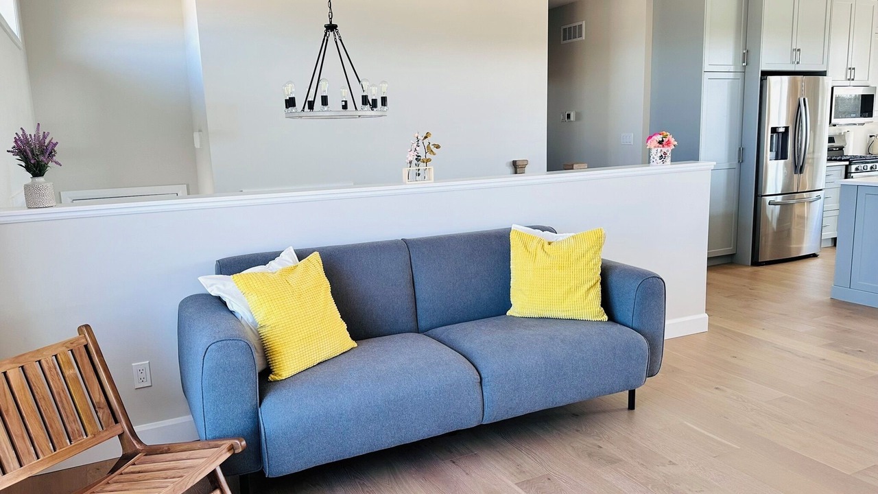 Photo of Livingroom in Port Elgin