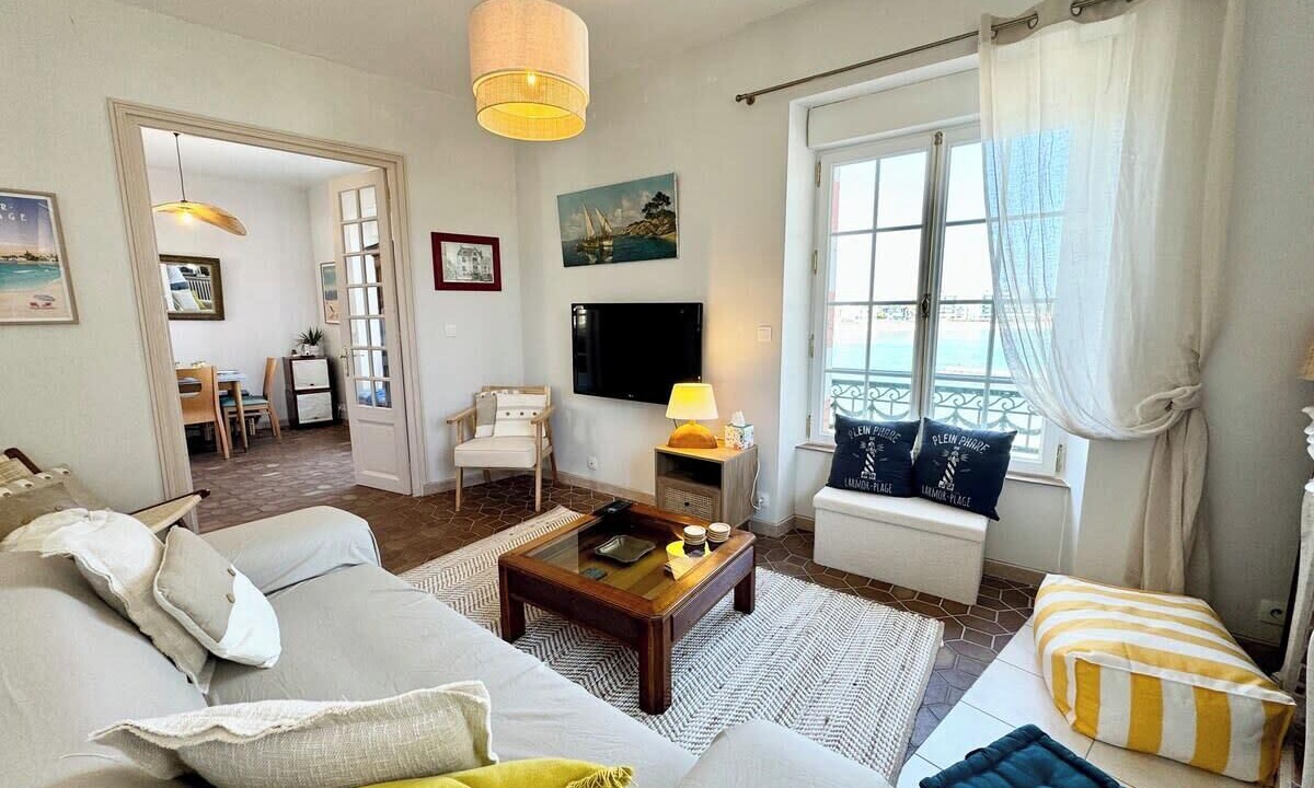 Photo of Bedroom in Larmor-Plage