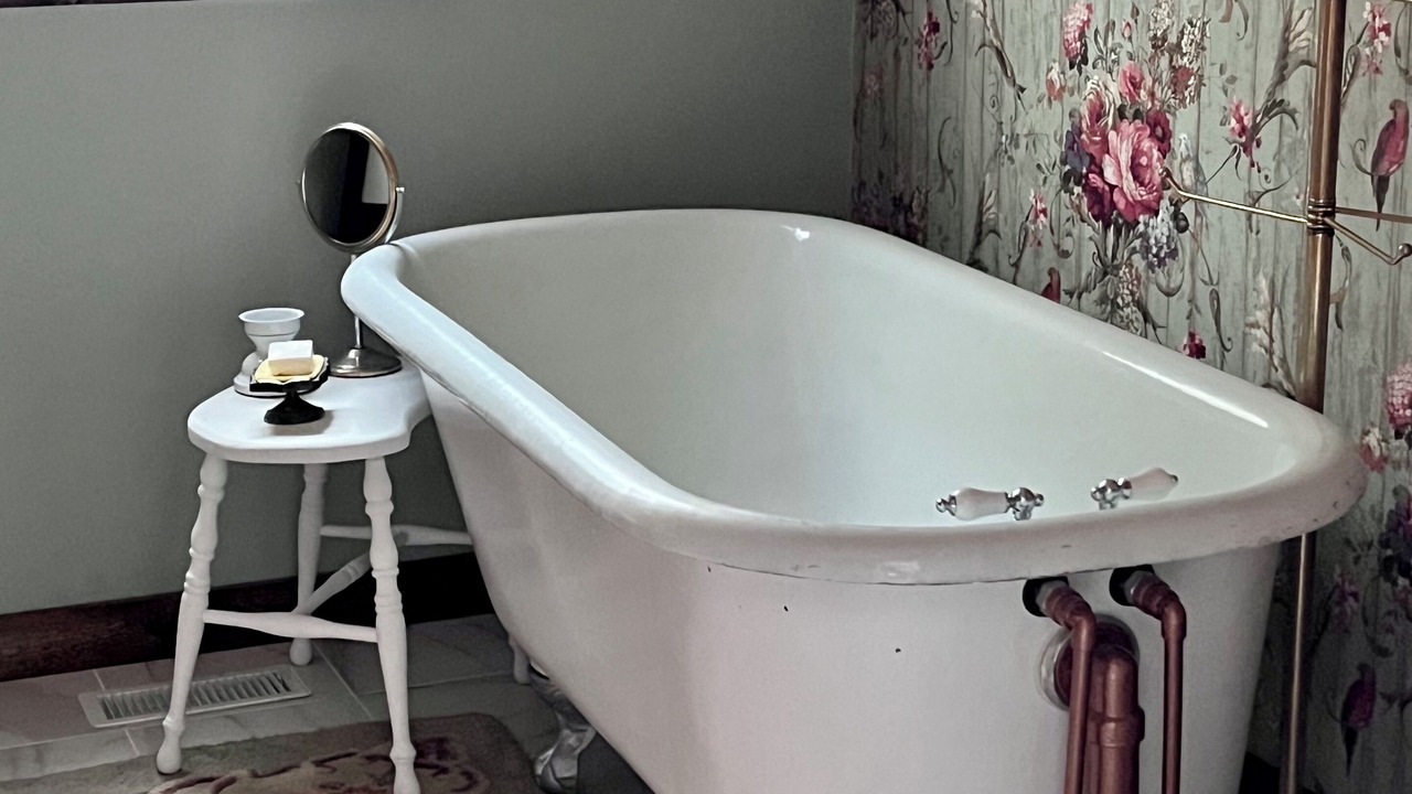 Photo of Bathroom in Creal Springs