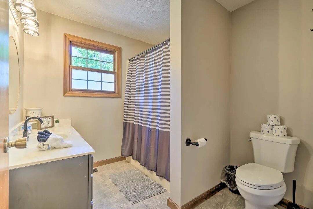 Photo of Bathroom in Logan