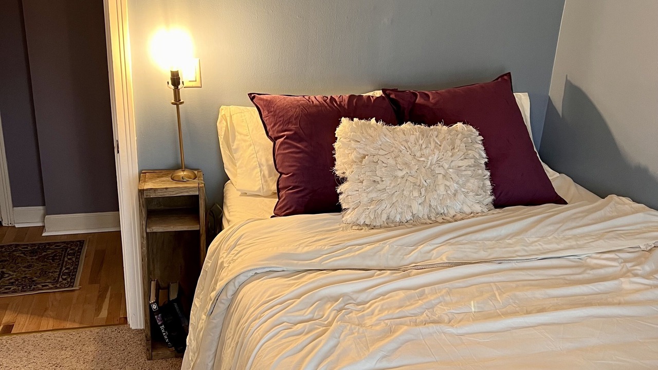 Photo of Bedroom in Carmi