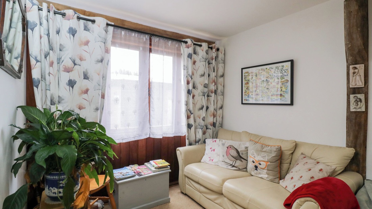 Photo of Livingroom in Woodfalls