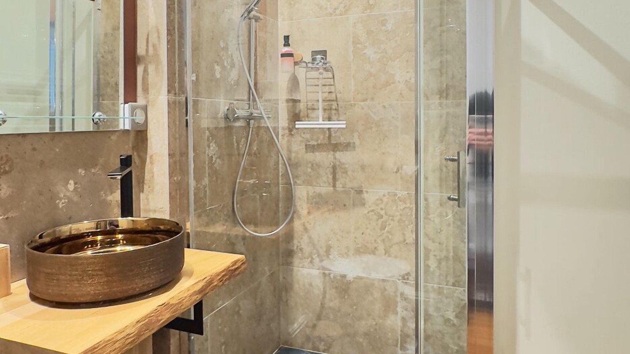 Photo of Bathroom in Thermal
