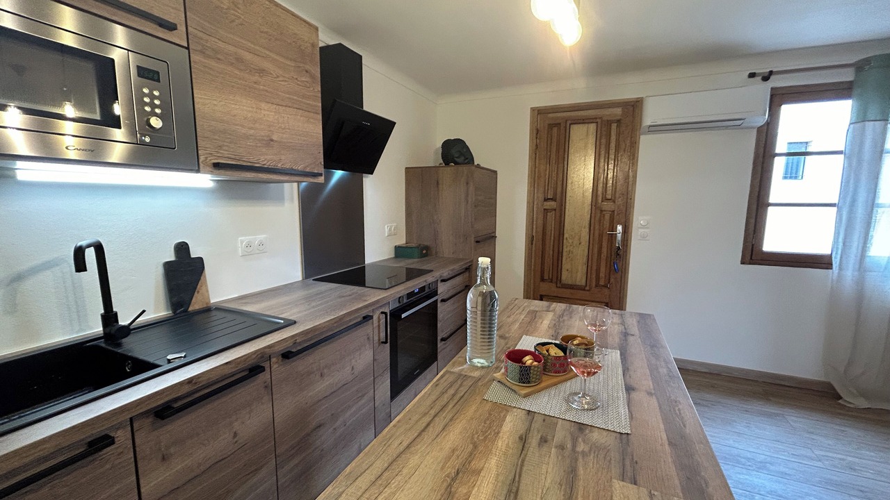 Photo of Kitchen in Monacia-d'Aullene