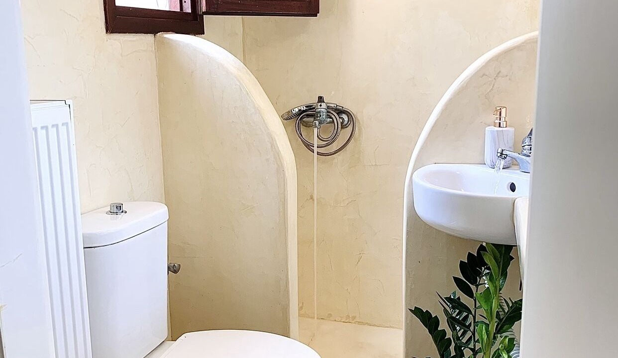 Photo of Bathroom in Monolithos