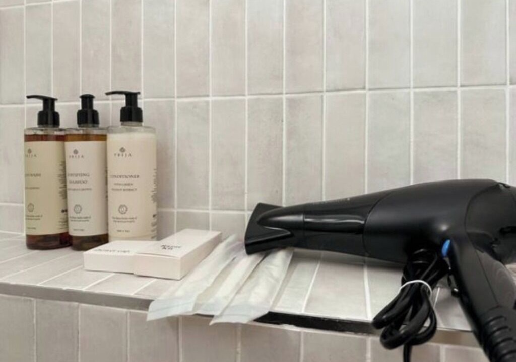 Photo of Bathroom in Haymarket
