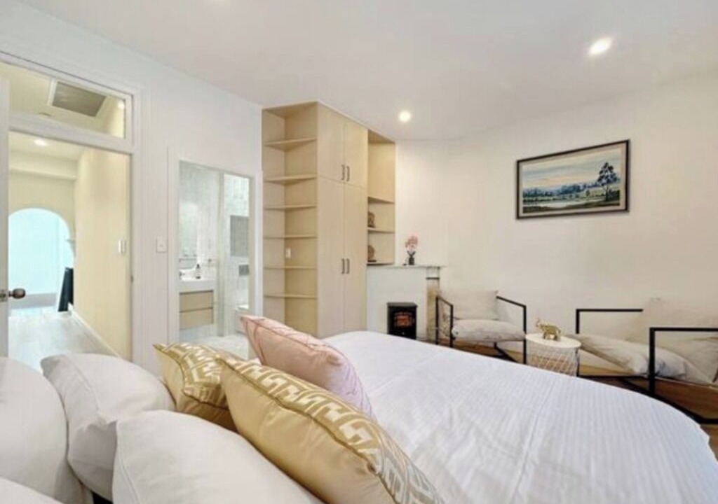 Photo of Bedroom in Haymarket