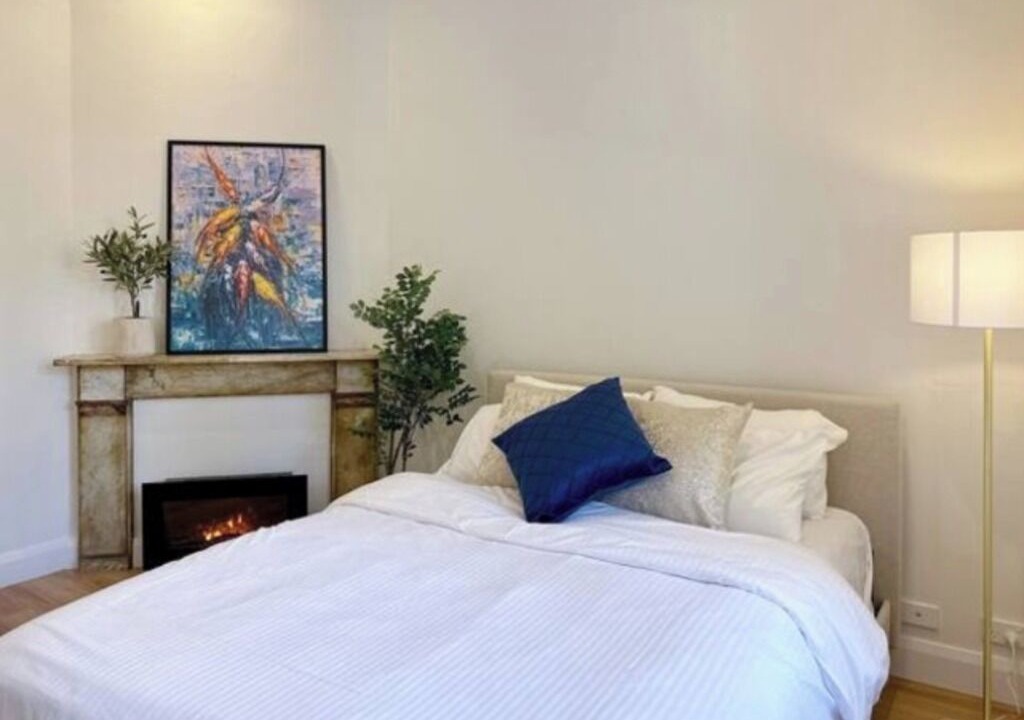 Photo of Bedroom in Haymarket