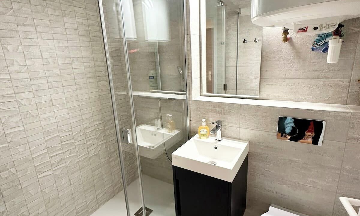 Photo of Bathroom in Larmor-Plage