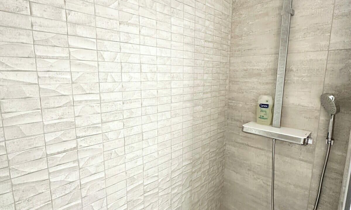 Photo of Bathroom in Larmor-Plage