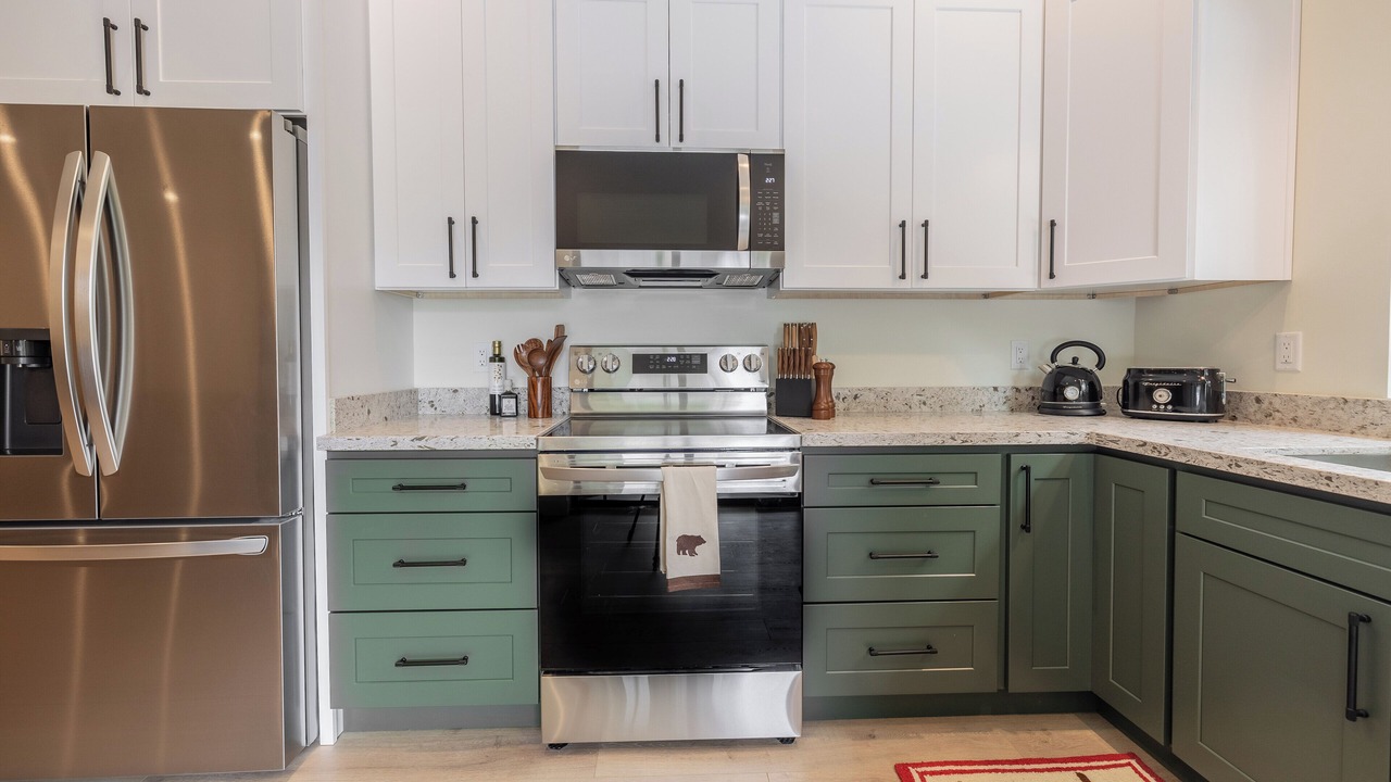 Photo of Kitchen in Snoqualmie Pass