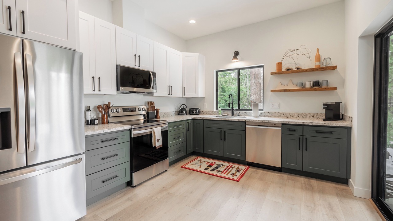 Photo of Kitchen in Snoqualmie Pass