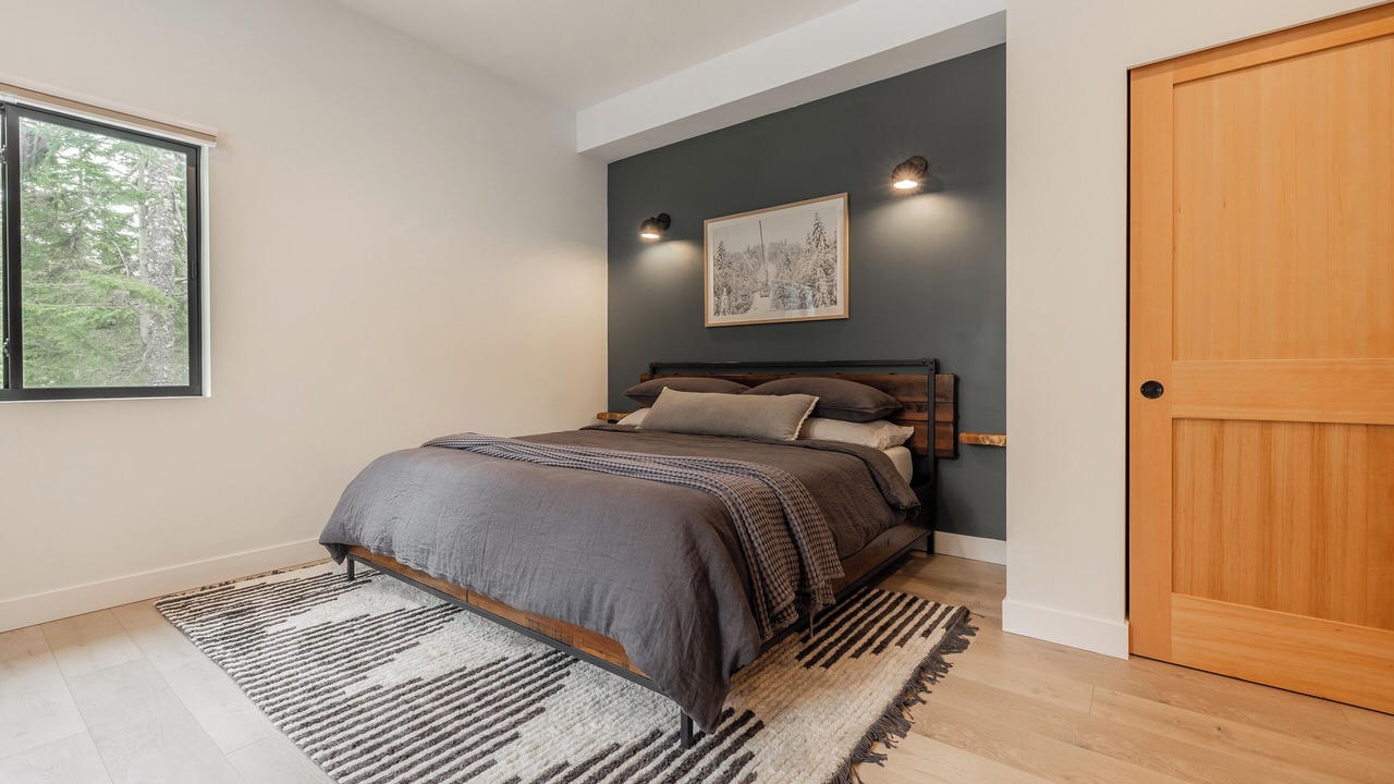 Photo of Bedroom in Snoqualmie Pass