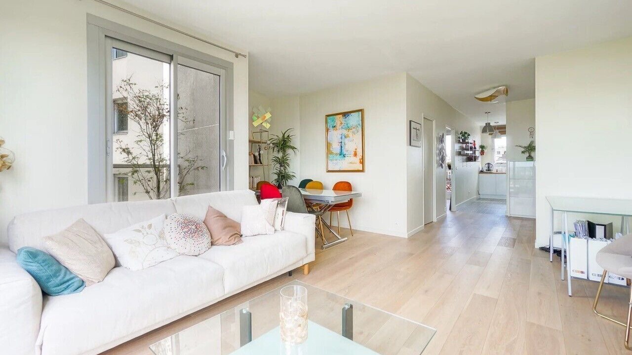 Photo of Livingroom in Combat