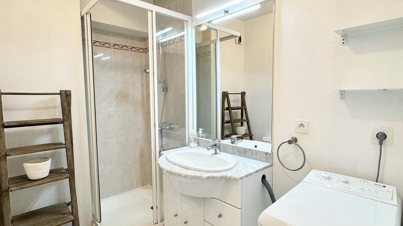 Photo of Bathroom in Le Fort Bloque