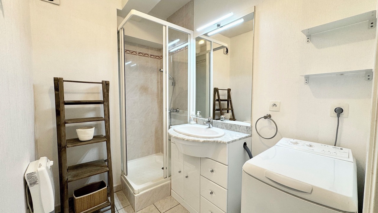 Photo of Bathroom in Le Fort Bloque