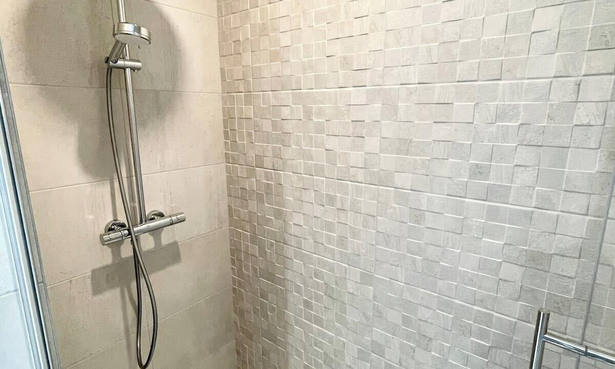 Photo of Bathroom in Larmor-Plage