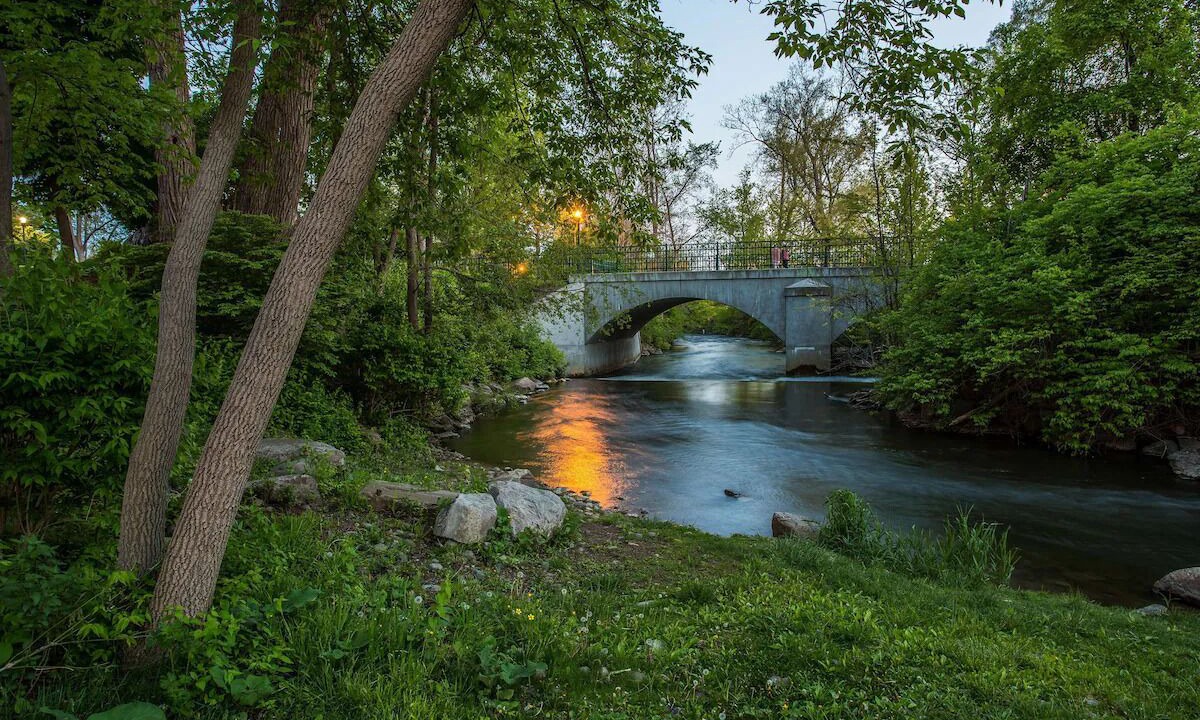 Photo of Outdoor in Rochester