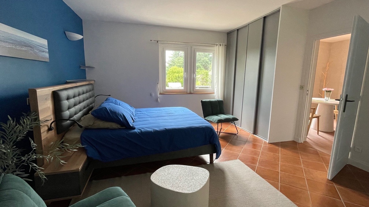 Photo of Bedroom in Larmor-Baden