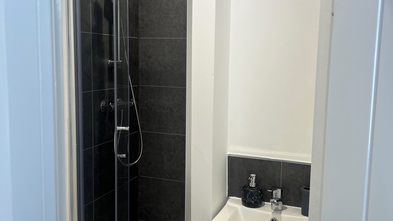 Photo of Bathroom in Newcastle-Under-Lyme