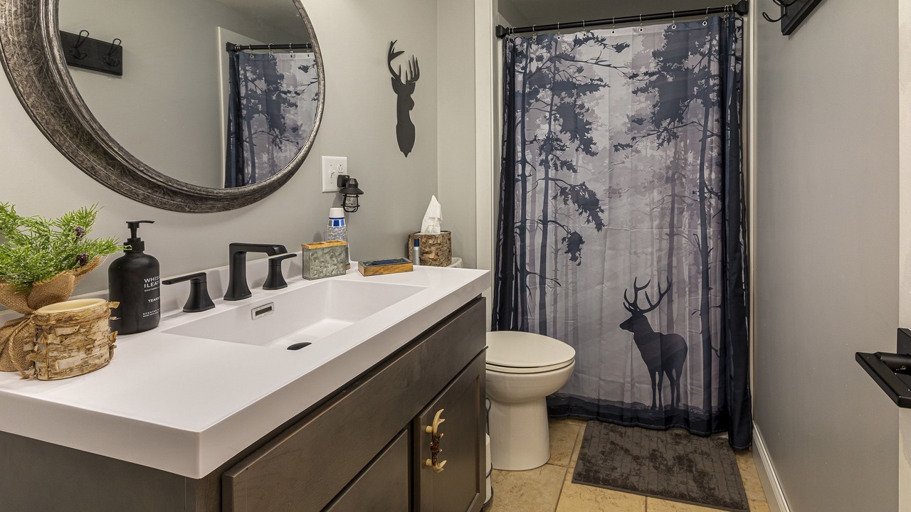 Photo of Bathroom in Goreville