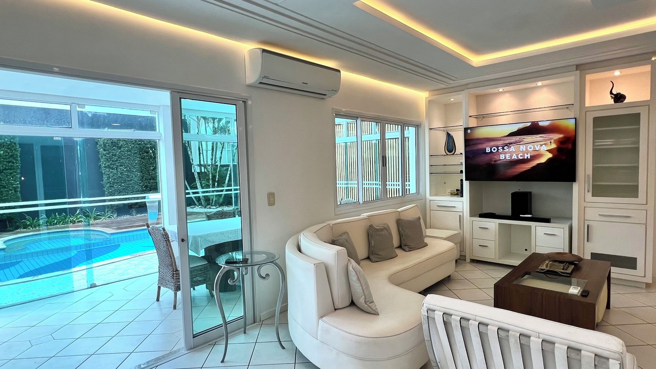 Photo of Livingroom in Jurere Internacional