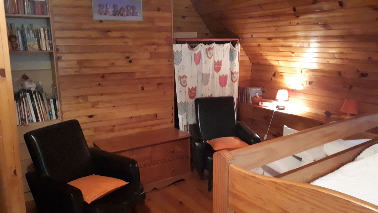 Photo of Bedroom in Melles