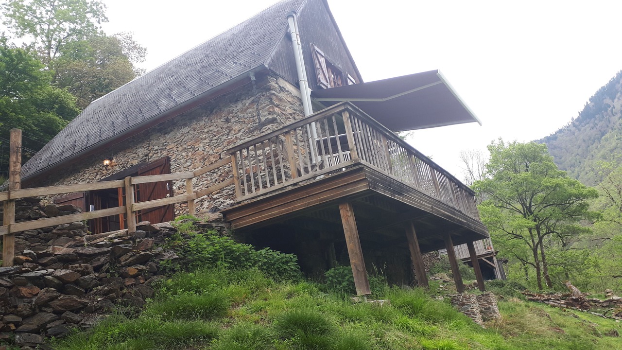 Photo of Outdoor in Melles