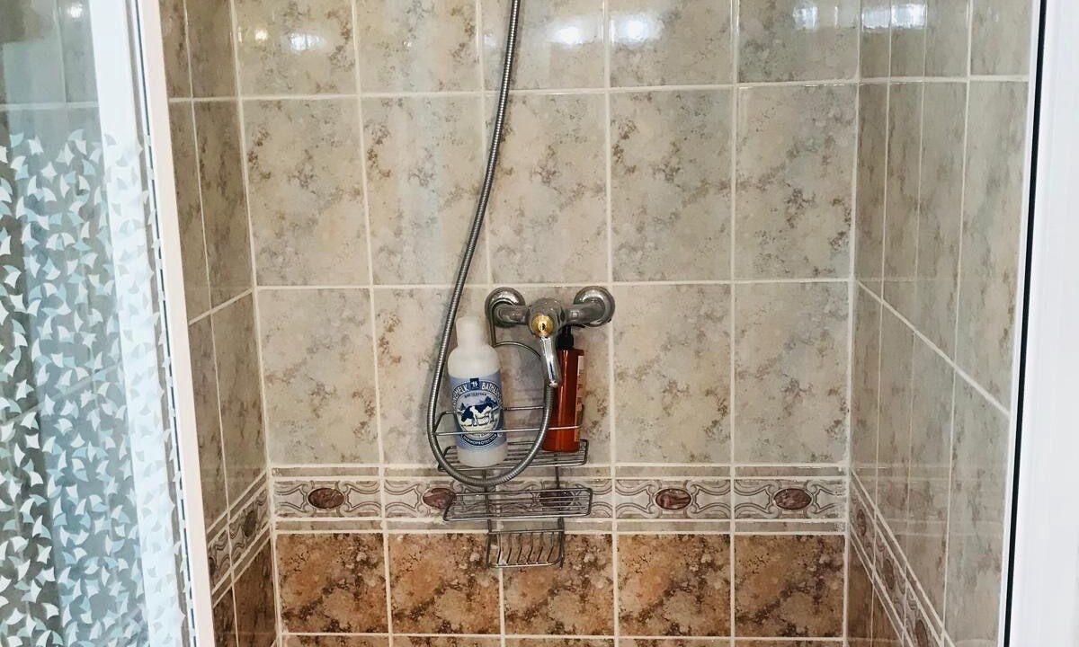 Photo of Bathroom in Langon