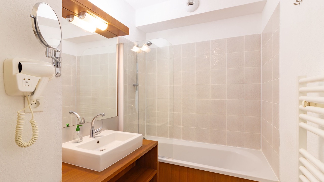 Photo of Bathroom in Azille