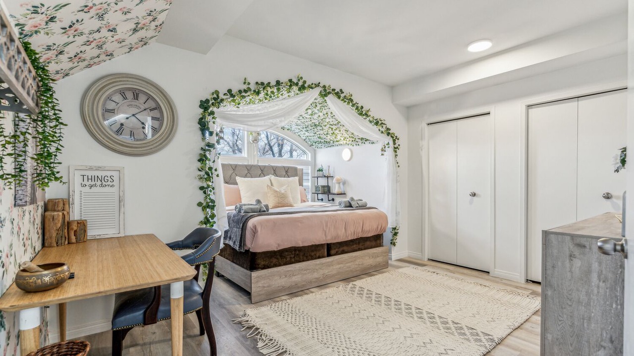 Photo of Bedroom in Northwest Calgary