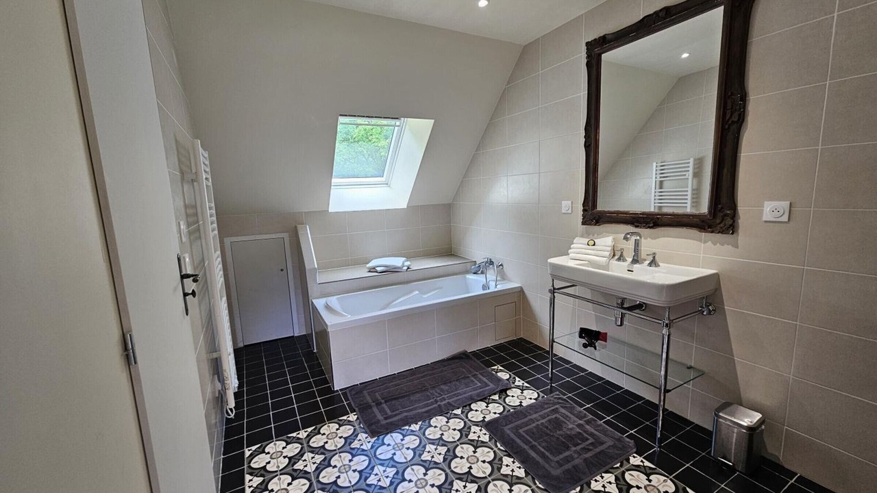 Photo of Bathroom in Contres