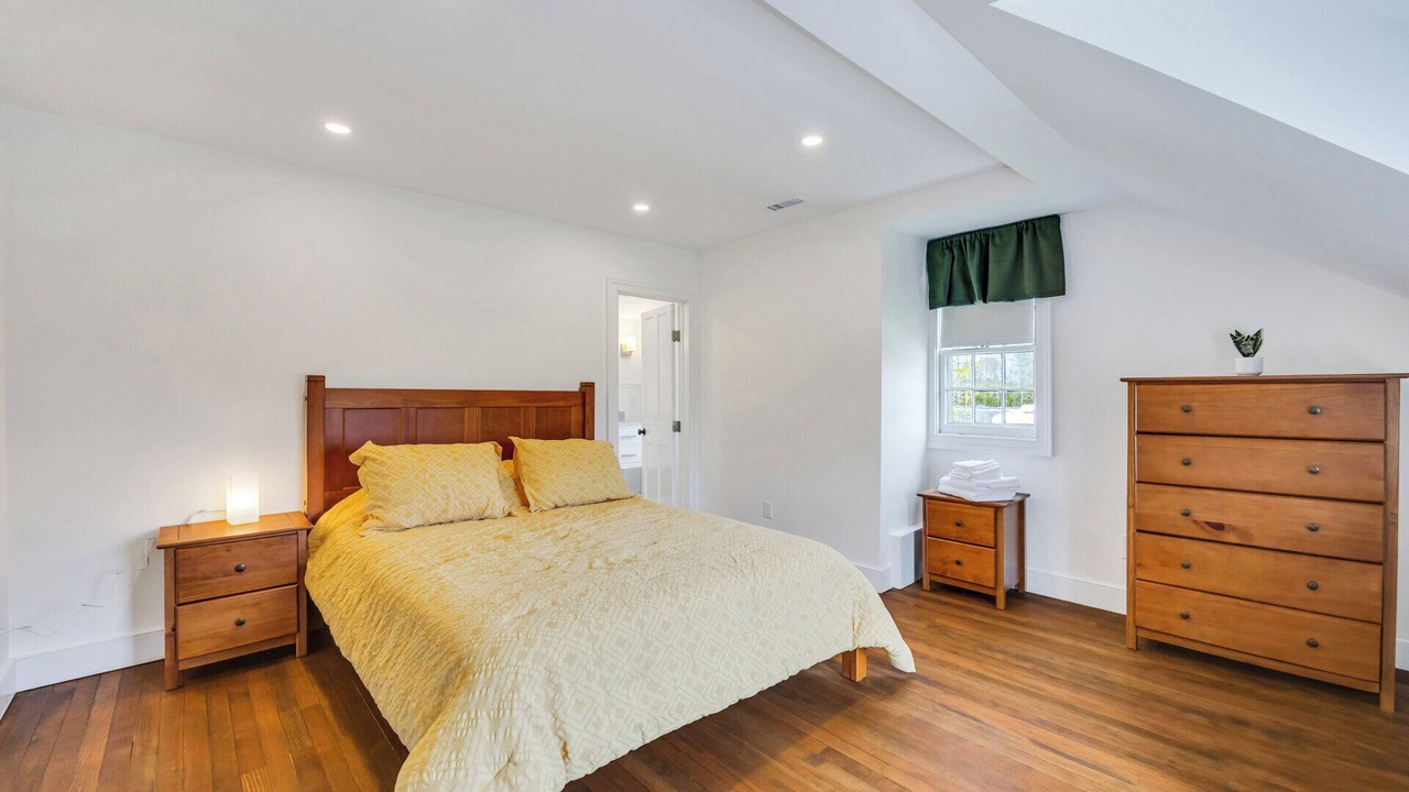 Photo of Bedroom in Northville