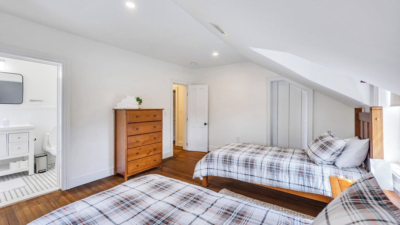 Photo of Bedroom in Northville