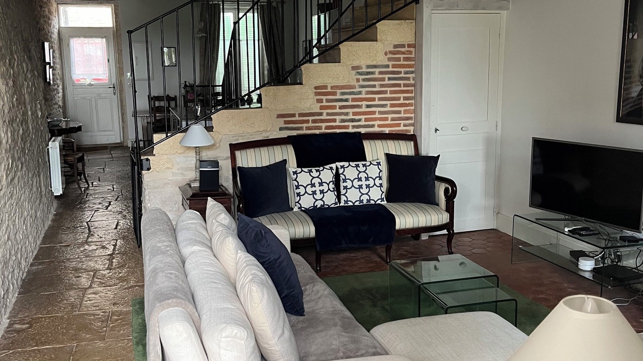 Photo of Livingroom in Meursault