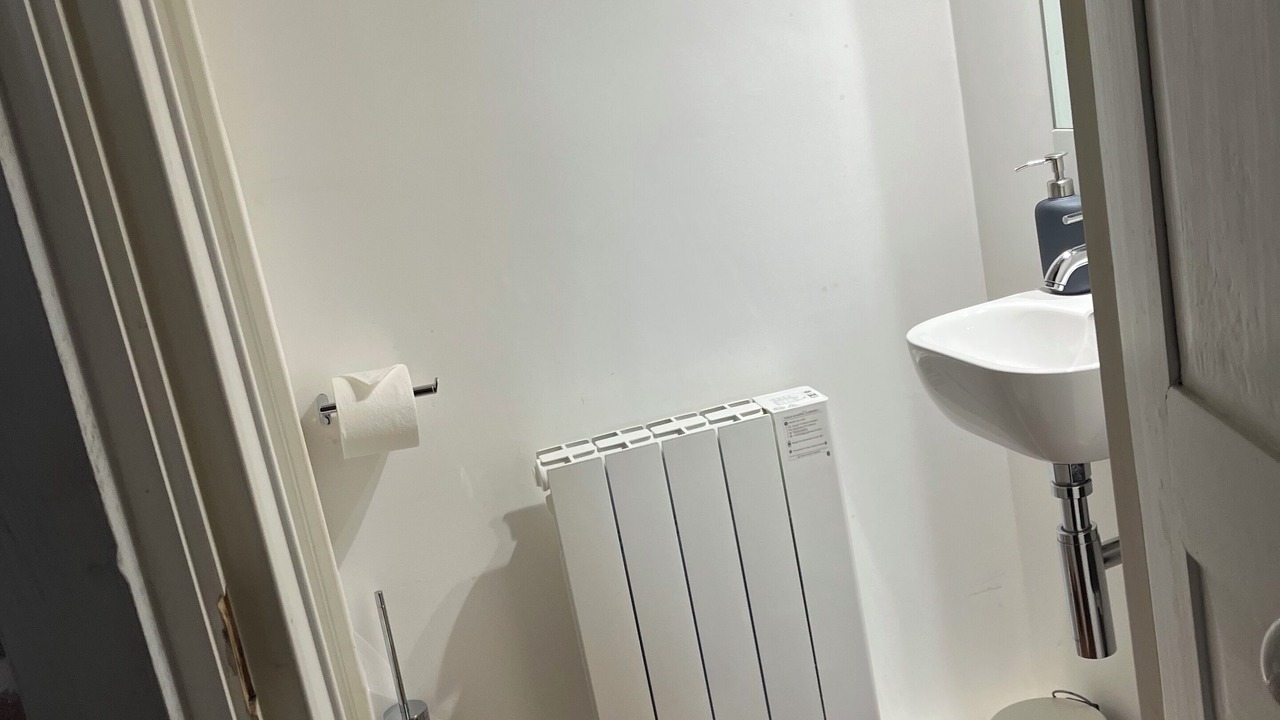 Photo of Bathroom in Meursault