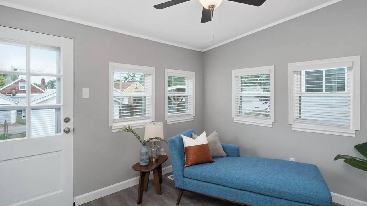 Photo of Livingroom in Northampton