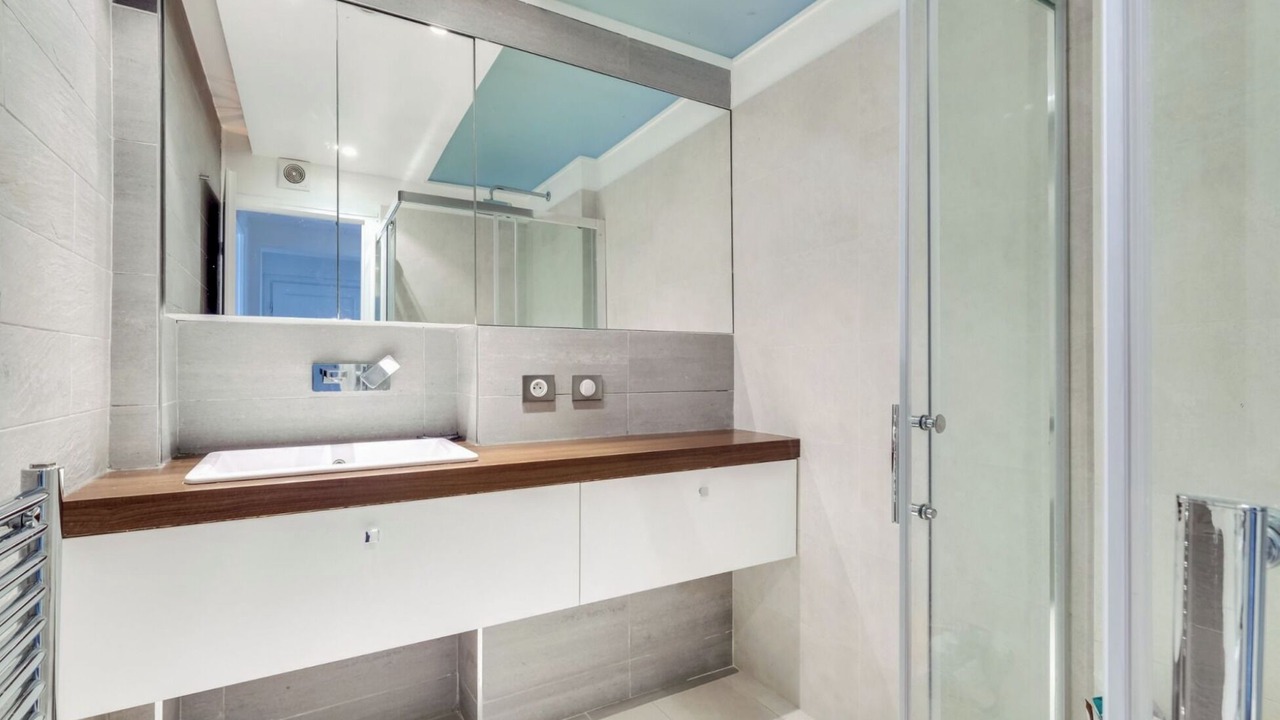 Photo of Bathroom in Quartier de Rochechouart