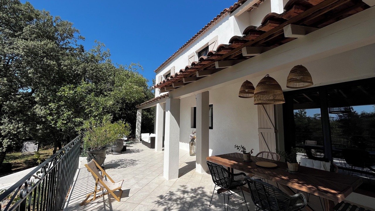Photo of Outdoor in Saint-Maximin-la-Sainte-Baume