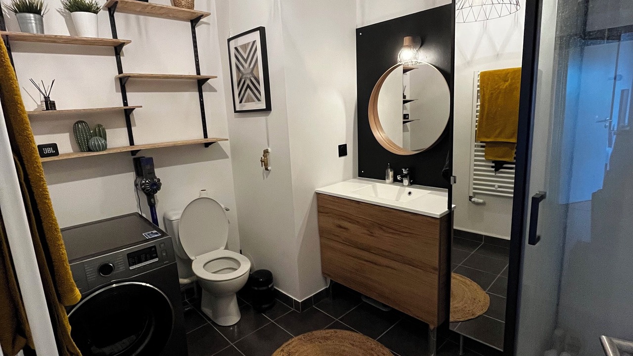 Photo of Bathroom in Bassins a Flot
